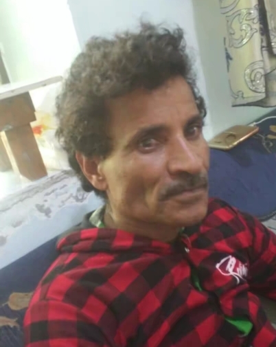 شاهد فيديو لشاعر يمني تنبأ بفيروس كورونا عام 2015 وهاجم الحوثيين وشرح حال اليمنيين بقصيده