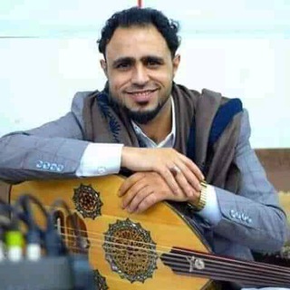 شاهد بالصور .. كيف كان الفنان صلاح الأخفش في اليمن وهكذا أصبح حاله في الخارج