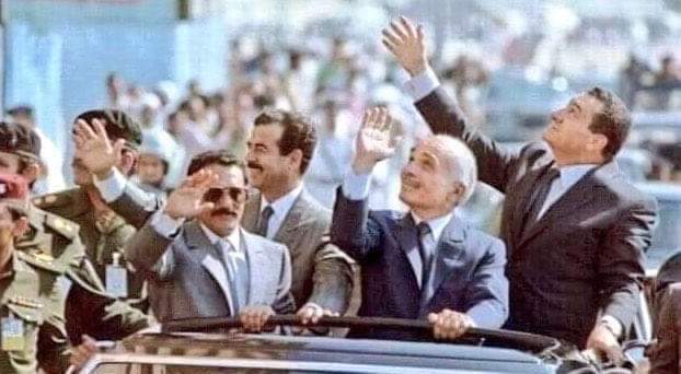 أبكت الكثير..شاهد صورة نادرة تجمع أربعة زعماء عرب قبل الرحيل بينهم الرئيس اليمني صالح 