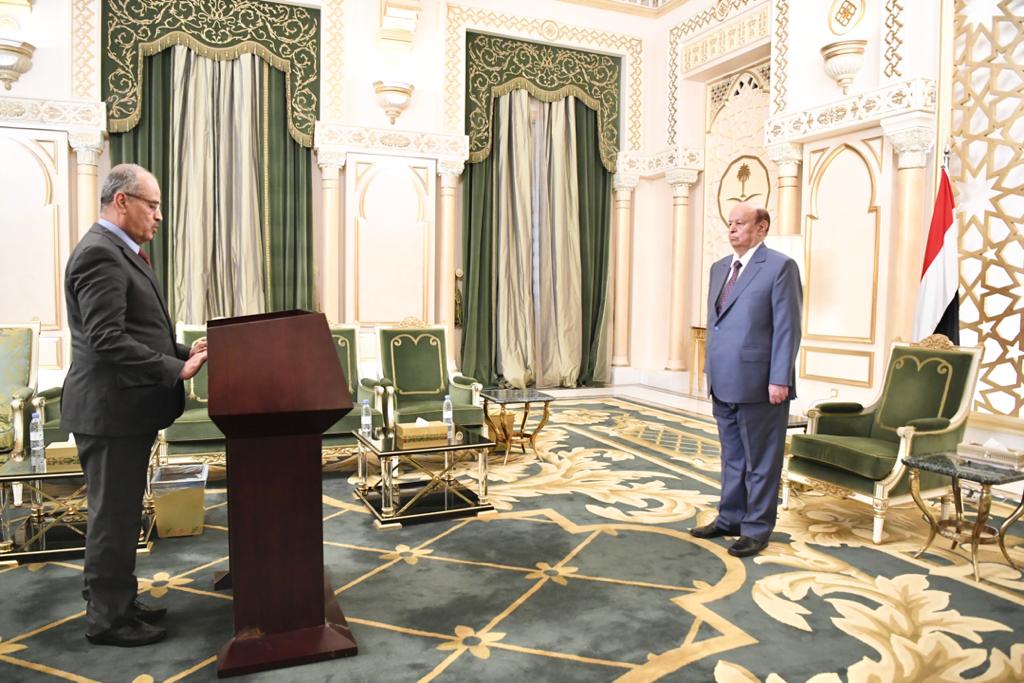 البطاني وباكريت يؤديان اليمين الدستورية بمناسبة تعيينهما في مجلس الشورى