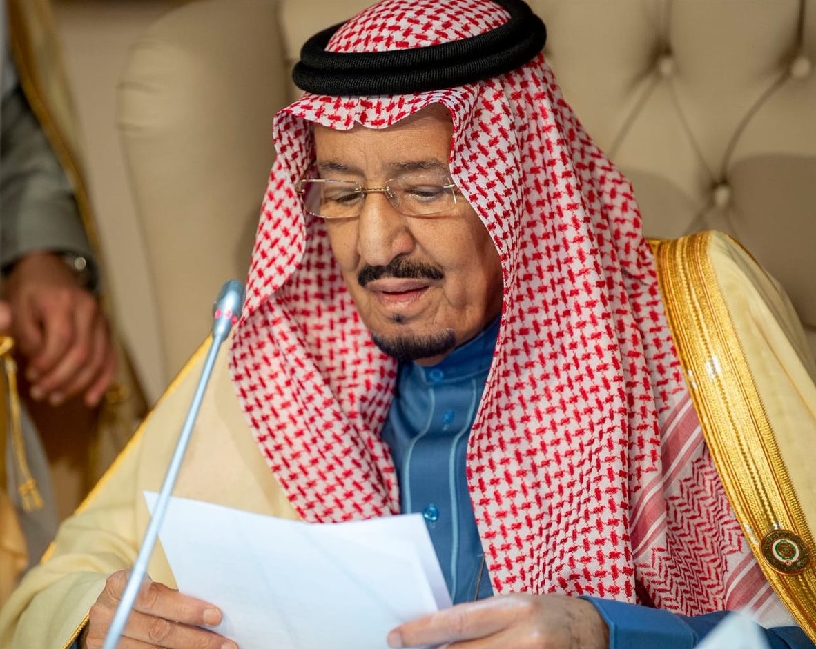السعودية : قرارات ملكية عاجلة صادرة عن الملك سلمان تفرح المواطنين والمقيمين بما فيهم اليمنيين ( تفاصيل ) 